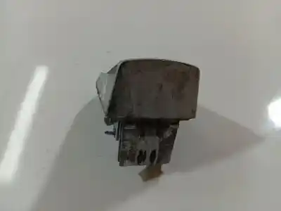 Pezzo di ricambio per auto di seconda mano pezzi vari per ford focus iii 1.6 tdci riferimenti oem iam 7m51u218b08  7m51u218b08