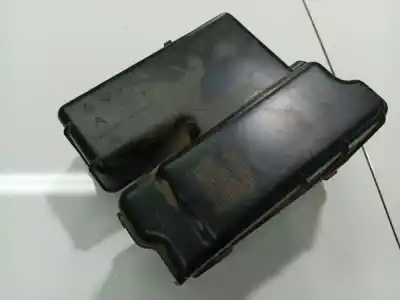 Peça sobressalente para automóvel em segunda mão Caixa De Fusíveis E Relés por PEUGEOT 407 (6D_) 1.6 HDI 110 (6D9HZC, 6D9HYC) Referências OEM IAM 9651659780  9651659780