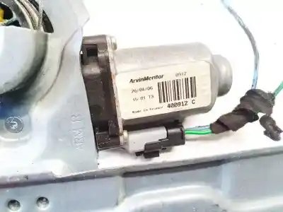 Автозапчастина б/у двигатель переднього правого скла для peugeot 207/207+ (wa_, wc_) 1.4 16v посилання на oem iam 400912c  