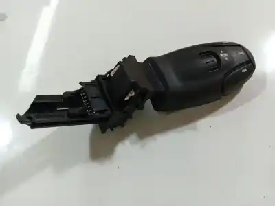 Second-hand car spare part Steering Wheel Switch for PEUGEOT 407 (6D_) 1.6 HDI 110 (6D9HZC, 6D9HYC) OEM IAM references 9641796480  9641796480