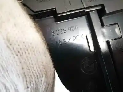 Peça sobressalente para automóvel em segunda mão cinzeiro por bmw 3 touring (e46) 318 d referências oem iam 8225988  