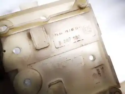 Second-hand car spare part fuse box unit for bmw 3 touring (e46) 318 d oem iam references 8387551  