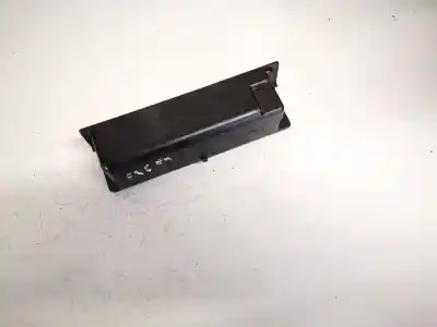 Peça sobressalente para automóvel em segunda mão cinzeiro por bmw 3 touring (e46) 318 d referências oem iam 511682087221  5116-82087221