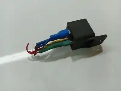 Second-hand car spare part relay for peugeot 407 (6d_) 1.6 hdi 110 (6d9hzc, 6d9hyc) oem iam references rsv1cm12h  rsv-1c-m-12h