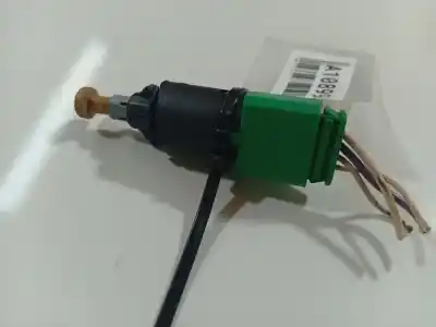 Second-hand car spare part switch for peugeot 407 (6d_) 1.6 hdi 110 (6d9hzc, 6d9hyc) oem iam references   