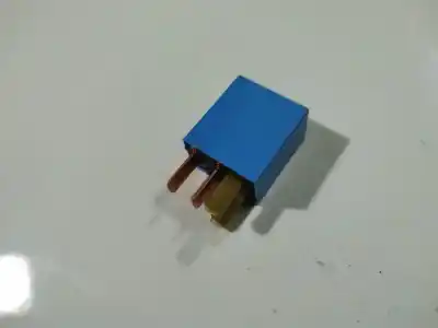 Pezzo di ricambio per auto di seconda mano relè per kia cee'd fastback (ed) 1.4 riferimenti oem iam 952242d000  95224-2d000