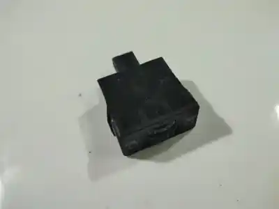 Second-hand car spare part HEADLIGHTS SWITCH for CITROEN DS3 DESCAPOTABLE  OEM IAM references 96661868XT  96 661 868XT