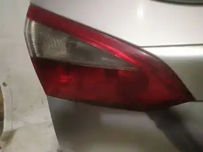 Peça sobressalente para automóvel em segunda mão farolim interior traseiro esquerdo por ford focus iii 1.6 tdci referências oem iam 