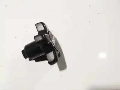 Second-hand car spare part plastics for volvo v50 (545) 1.6 d oem iam references   