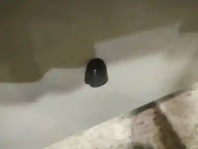 Peça sobressalente para automóvel em segunda mão plásticos por hyundai getz (tb) 1.3 referências oem iam 