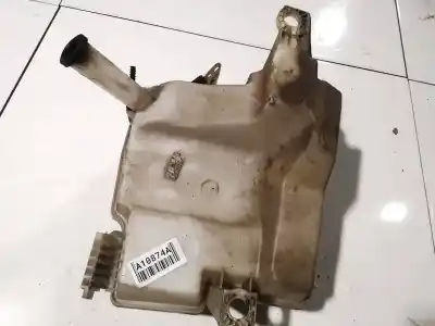 Peça sobressalente para automóvel em segunda mão depósito do limpa vidros por ford focus iii 1.6 tdci referências oem iam bv6117b613ay