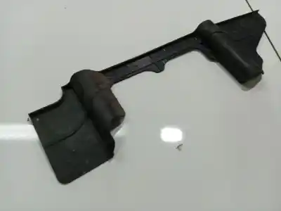 Pezzo di ricambio per auto di seconda mano plastica per hyundai i30 (fd) 1.6 crdi riferimenti oem iam   