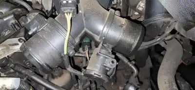 Peça sobressalente para automóvel em segunda mão borboleta de admissão por volvo v50 (545) 2.0 d referências oem iam 9647015480