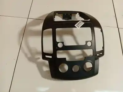 Pezzo di ricambio per auto di seconda mano plastica per hyundai i30 (fd) 1.6 crdi riferimenti oem iam mt06076