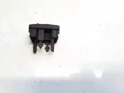 Pezzo di ricambio per auto di seconda mano Plastica per AUDI A8 (D2) 2.8 V6 30V Riferimenti OEM IAM 4D0941515B  