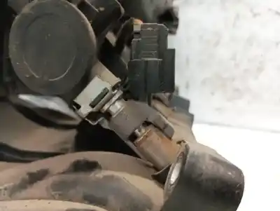 Second-hand car spare part injector for peugeot 207 1.4 16v cat (kfu / et3j4) oem iam references 