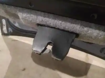 Автозапчастина б/у ЗАМОК БАГАЖНИКА / ВОРОТ для VOLVO S60 I (384)  Посилання на OEM IAM   