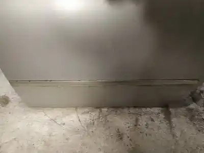 Pezzo di ricambio per auto di seconda mano plastica per toyota ipsum (_m2_) 2.0 d (clm20_) riferimenti oem iam   