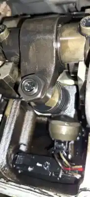 Pezzo di ricambio per auto di seconda mano iniettore per opel kadett e fastback (t85) 1.4 s (c08, c48, d08, d48) riferimenti oem iam 