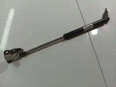 Second-hand car spare part tailgate gas strut for toyota ipsum (_m2_) 2.0 d (clm20_) oem iam references 6896044080