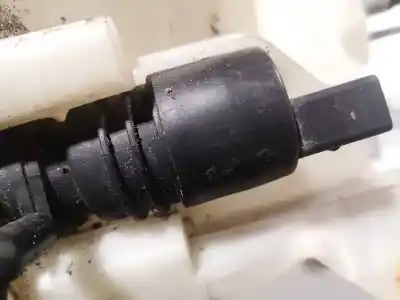 Peça sobressalente para automóvel em segunda mão motor limpa vidros por audi a2 (8z0) 1.4 referências oem iam 