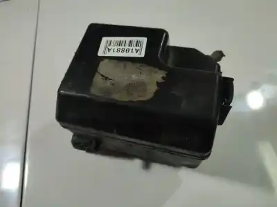 Second-hand car spare part fuse box unit for toyota ipsum (_m2_) 2.0 d (clm20_) oem iam references 