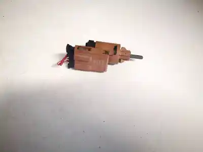 Автозапчастина б/у вимикач для audi a4 b6 (8e2) 2.5 tdi quattro посилання на oem iam 3b0945511