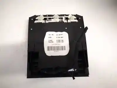 Second-hand car spare part interior light for bmw 3 (e90) 320 d oem iam references 9137481  6936148