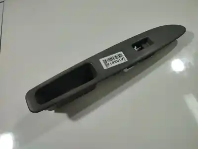 Second-hand car spare part plastics for toyota ipsum (_m2_) 2.0 d (clm20_) oem iam references 7423144190