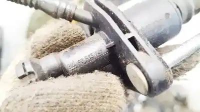 Peça sobressalente para automóvel em segunda mão cilindro de embreagem por opel astra h (a04) 1.7 cdti (l48) referências oem iam 90523769  