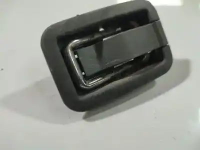 Pezzo di ricambio per auto di seconda mano plastica per toyota ipsum (_m2_) 2.0 d (clm20_) riferimenti oem iam   