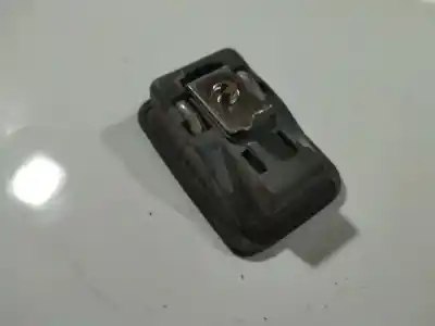 Pezzo di ricambio per auto di seconda mano plastica per toyota ipsum (_m2_) 2.0 d (clm20_) riferimenti oem iam   