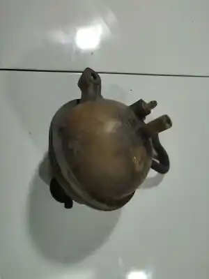 Second-hand car spare part coolant expansion tank for toyota ipsum (_m2_) 2.0 d (clm20_) oem iam references 