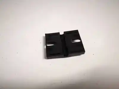 Second-hand car spare part plastics for bmw 3 (e90) 320 d oem iam references 7009469  50403110