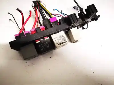 Автозапчасти б/у блок реле/предохранителей за skoda octavia combi (1z5) 1.9 tdi dpf ссылки oem iam 1k1937503