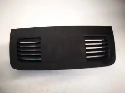 Second-hand car spare part plastics for bmw 3 (e90) 320 d oem iam references 7130751