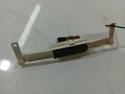 Peça sobressalente para automóvel em segunda mão sensor por peugeot 1007 (km_) 1.4 hdi referências oem iam 554500010201