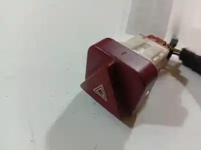 Peça sobressalente para automóvel em segunda mão interruptor 4 piscas - emergência por peugeot 1007 (km_) 1.4 hdi referências oem iam 