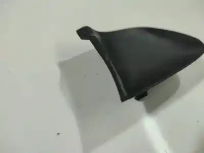 Pezzo di ricambio per auto di seconda mano plastica per toyota ipsum (_m2_) 2.0 d (clm20_) riferimenti oem iam   