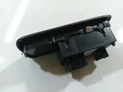 Peça sobressalente para automóvel em segunda mão botão / interruptor elevador vidro dianteiro esquerdo por ford fiesta vi (cb1, ccn) 1.4 tdci referências oem iam 8a6t14a132ec  8a6t-14a132-ec, 10 0089 44, 10008944