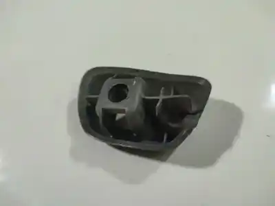 Pezzo di ricambio per auto di seconda mano plastica per toyota ipsum (_m2_) 2.0 d (clm20_) riferimenti oem iam   