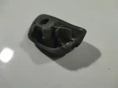 Pezzo di ricambio per auto di seconda mano plastica per toyota ipsum (_m2_) 2.0 d (clm20_) riferimenti oem iam   