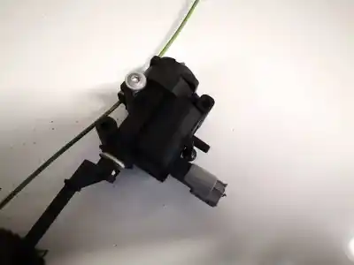 Pezzo di ricambio per auto di seconda mano carburante coperchio esterno motore per bmw 3 (e90) 320 d riferimenti oem iam 67116985880  6711-6985880-03