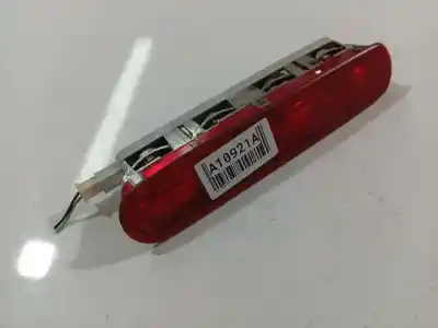 Second-hand car spare part central brake light for fiat doblo cargo (263_) 2.0 d multijet oem iam references 