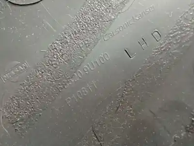 Second-hand car spare part glove compartment for nissan note (e11, ne11) 1.5 dci oem iam references 685209u100  68520 9u100, p10811