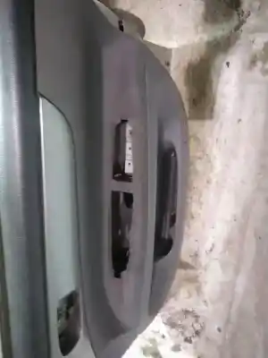 Second-hand car spare part right front door trim for toyota ipsum (_m2_) 2.0 d (clm20_) oem iam references 