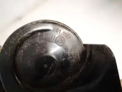 Автозапчастина б/у ріг для skoda octavia combi (1z5) 1.9 tdi dpf посилання на oem iam e9011157  