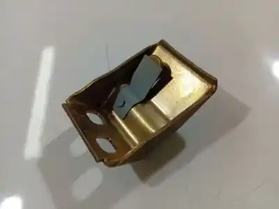 Автозапчасти б/у пластик за volkswagen passat b5 variant (3b5) 1.9 tdi ссылки oem iam 3b9860201  3b9 860 201