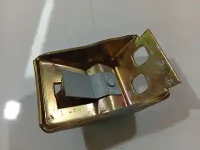 Pièce détachée automobile d'occasion plastiques pour volkswagen passat b5 variant (3b5) 1.9 tdi références oem iam 3b9860197  3b9 860 197