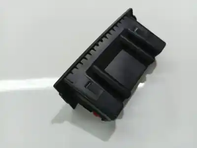 Автозапчастина б/у попільничка для peugeot 407 (6d_) 1.6 hdi 110 (6d9hzc, 6d9hyc) посилання на oem iam   